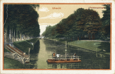 2210 Gezicht op de Stadsbuitengracht te Utrecht met op de voorgrond het overhaalschuitje ter hoogte van de Lange Smeestraat.